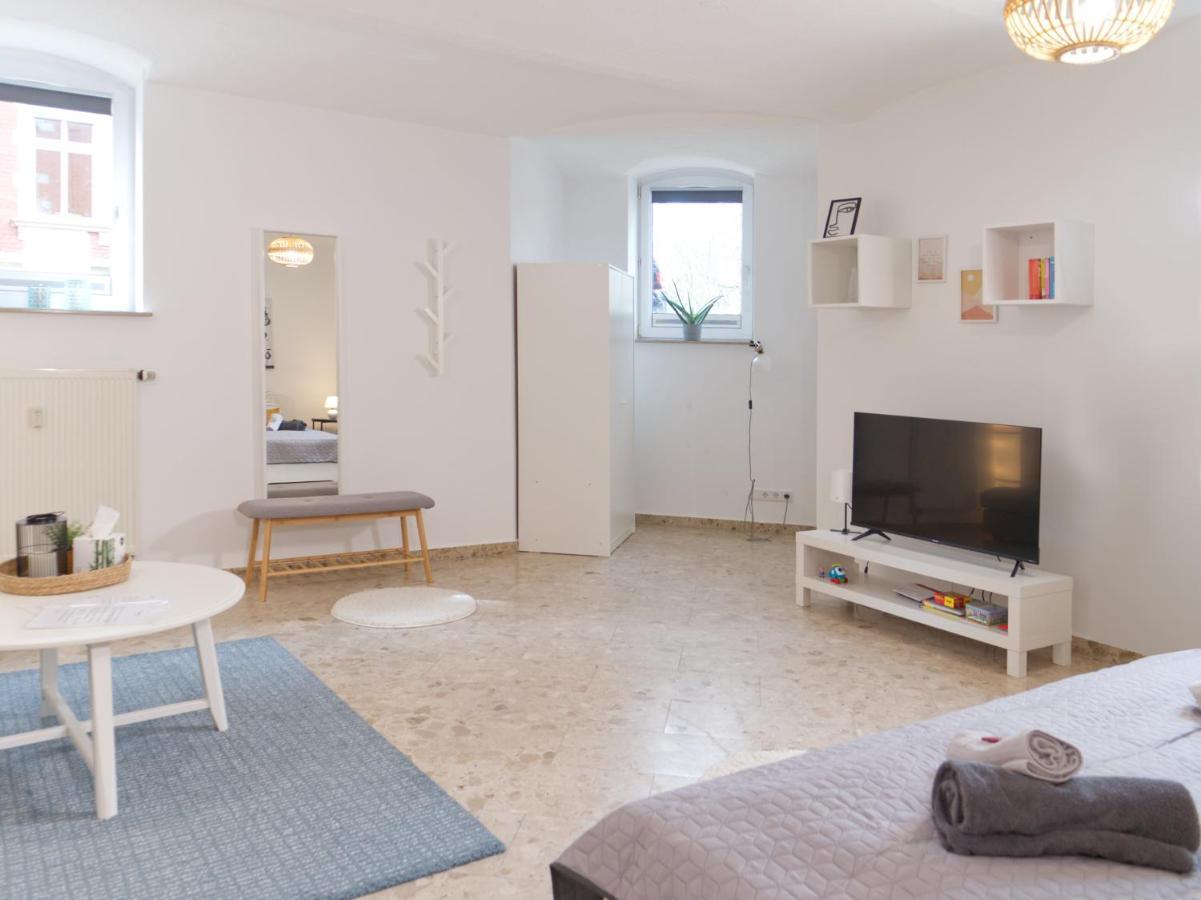 Bohnapartments Elisa: Cozy 3-Bedroom with Free Parking Erfurt Exterior photo
